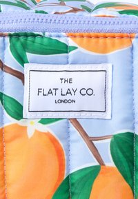 The Flat Lay Co. MARSHMALLOW FLAT LAY MAKEUP BOX BAG - Accessori viso - mediterranean oranges