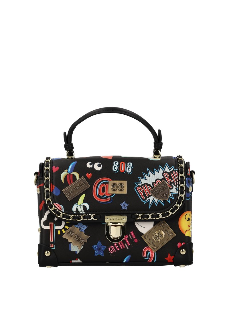 Bolso de mano negro de cuero sintético con parches coloridos, detalles de cadena y un cierre frontal con broche. Presenta varias pegatinas gráficas y adornos.