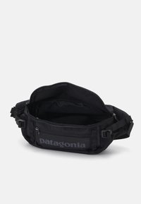 Patagonia HOLE WAIST PACK UNISEX - Jostas soma - black