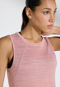 Next Top - pink