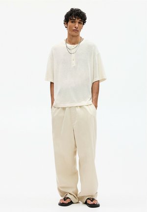 SHORT SLEEVE HENLEY - Basic T-shirt - white