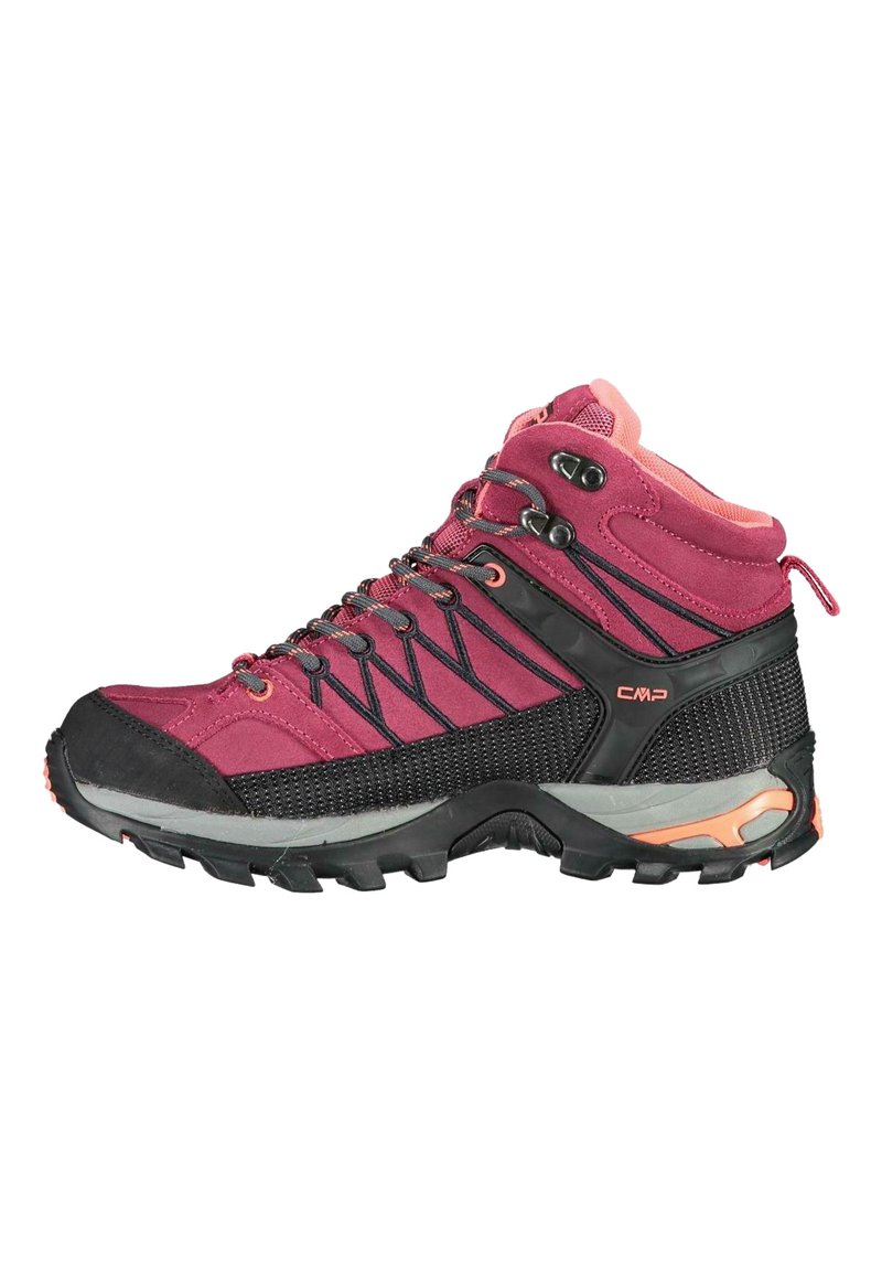 Scarponcino da trekking viola e nero con collo imbottito, tomaia in mesh e suede, suola in gomma e dettagli arancioni a contrasto.
