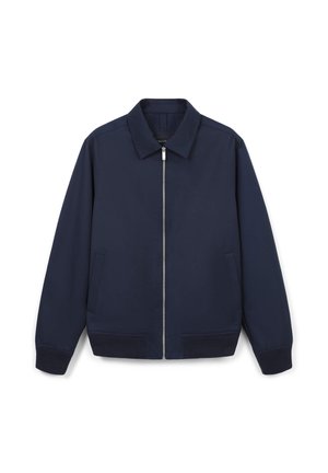 Veste aviateur bleu marine, en tissu lisse, dotée d'une fermeture éclair frontale, de deux poches latérales et de poignets et d'un ourlet côtelés. Design de col simple.