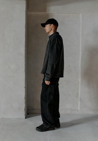 Blend FLAKE - Blugi loose fit - denim black