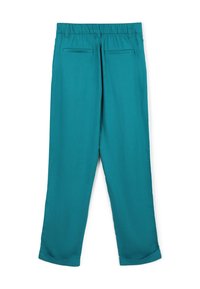 Pantaloni leggeri color teal con cintura elastica, due tasche posteriori e gambe affusolate, caratterizzati da un design pulito e orli arrotolati.