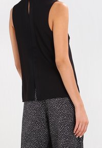 Banana Republic Top - black
