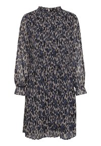 Genomskinlig klänning med hög halsringning, långa puffärmar och ett djurmönster i nyanser av blått och grått. Har rynkad textur och en svepande silhuett.