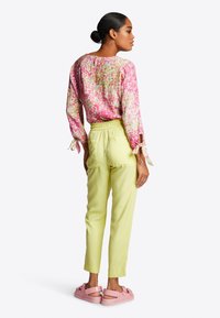 Rich & Royal Blouse - pink cosmos