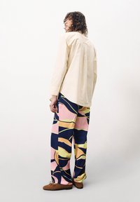 FRNCH CALANTHA - Overhemdblouse - creme