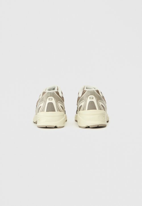 New Balance Older Kids 740 (GS) — foto 3