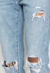 Levi's® SKINNY TAPER - Calças de ganga de corte skinny - lefkas moonlit