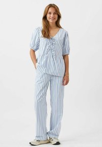 Moves STRIMMA - Bluza - turkish sea