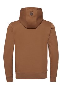 Sudadera marrón con capucha ajustable, textura suave, puños acanalados y un detalle de logo circular en la parte posterior. Diseño simple, sin patrones.
