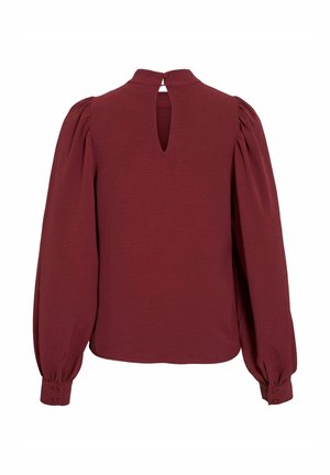 Bordeaux blouse met opgezette mouwen, sleufrugdetail en knoopmanchetten. Gemaakt van textuurstof, biedt een ontspannen pasvorm.