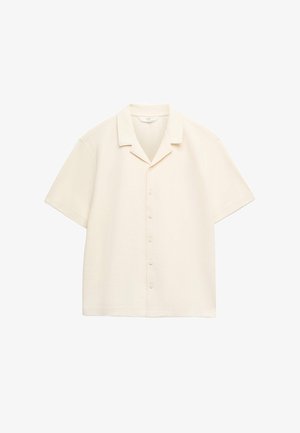 Crèmekleurig kortärmelig overhemd met knoopsluiting en campkraag, met een relaxte pasvorm en lichtgewicht stof.