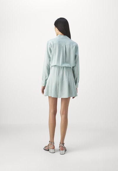 Maje RAUDRINE - Blousejurk - blanc/vert