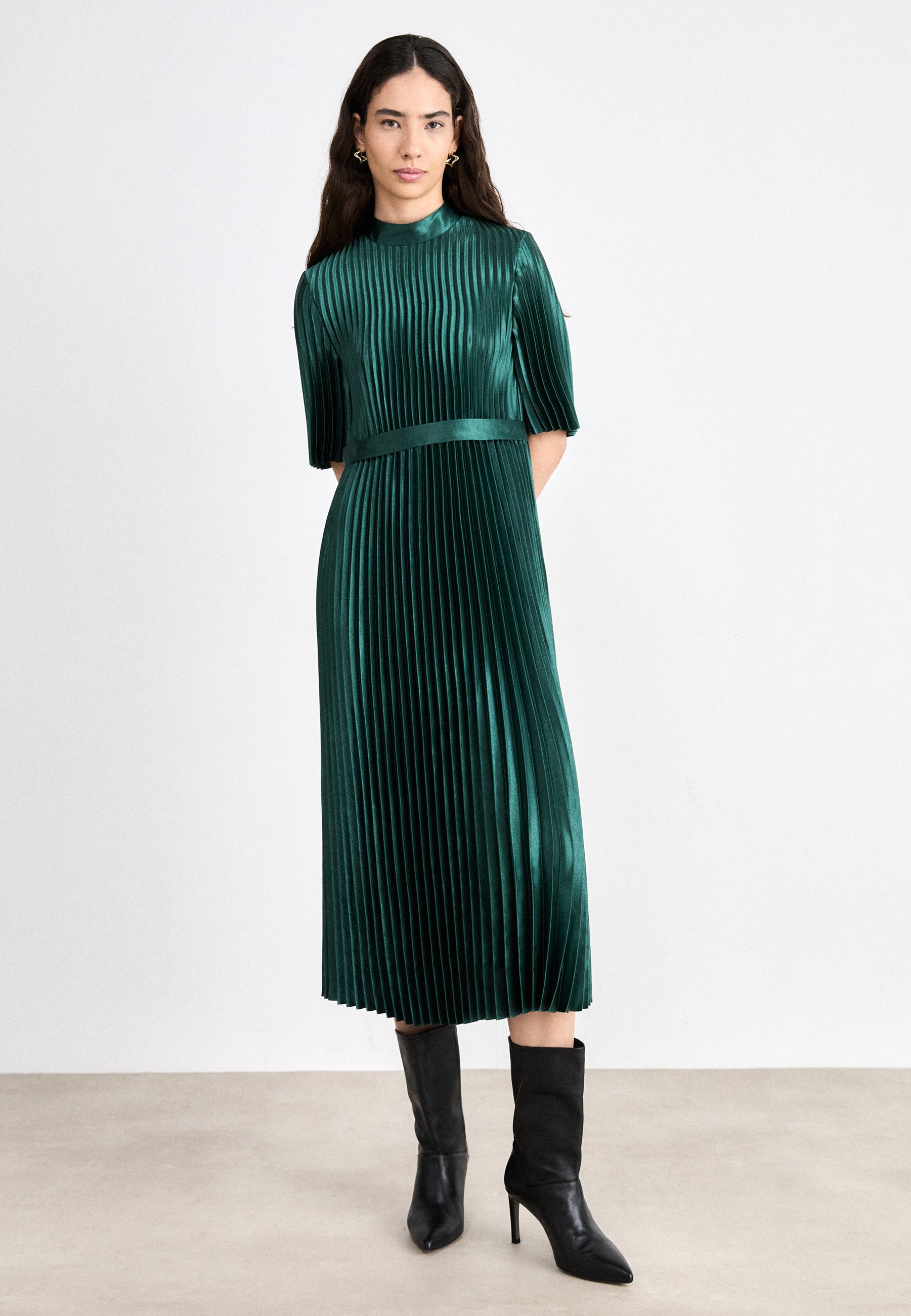 Marc Cain Cocktail dress / Party dress - soft forest/dark green - Zalando.co.uk Marc Cain Cocktail dress / Party dress - soft forest/dark green - Zalando.co.uk