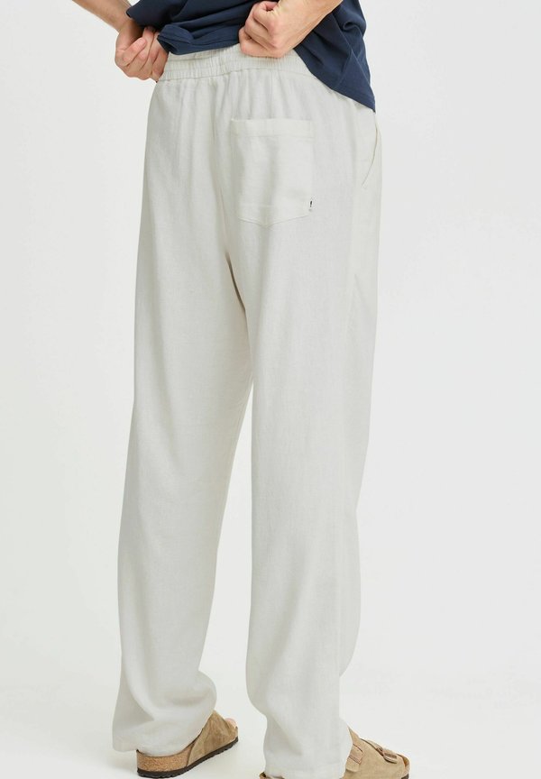 SDALANN LINEN MIX STRAIGHT FIT - Tracksuit bottoms3