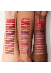 Smashbox ALWAYS ON CREAM TO MATTE LIPSTICK - Lippenstift - just barely