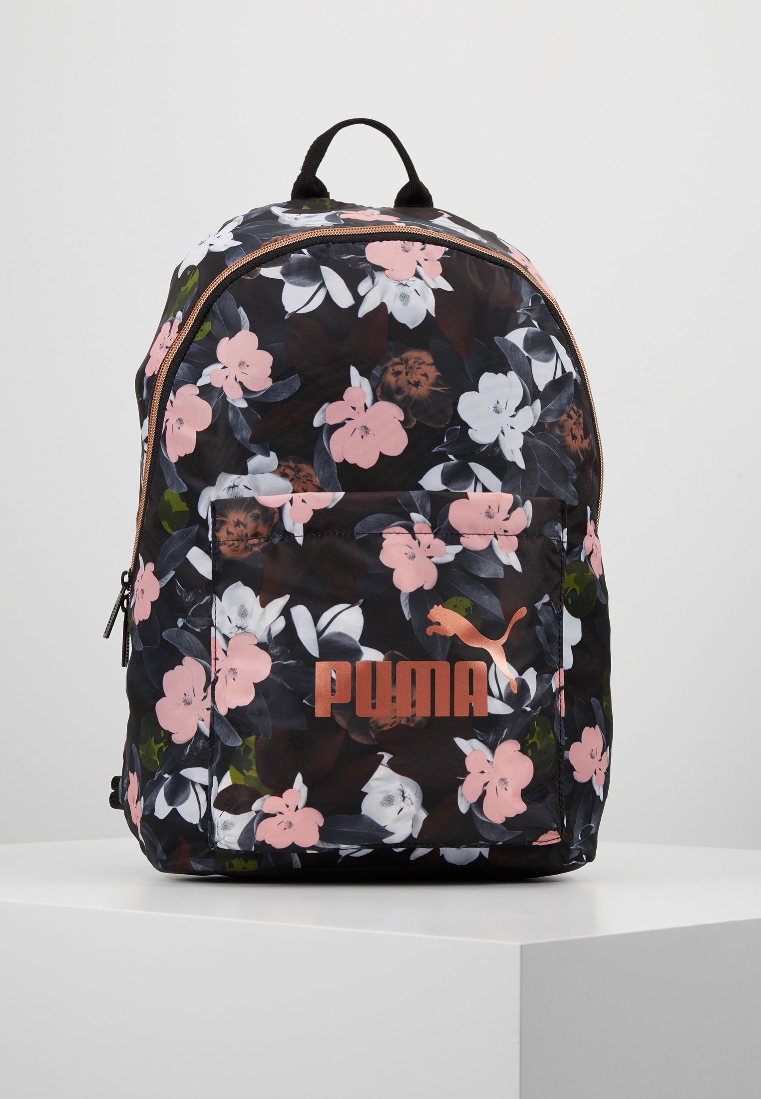 puma core seasonal backpack