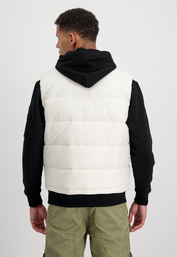 PUFFER - Waistcoat2