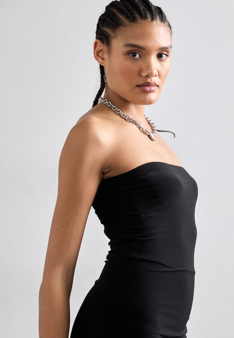 Kattalar uchun porno