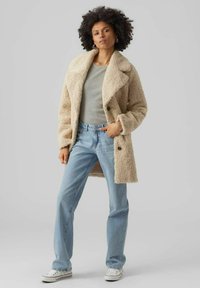 Vero Moda VMKYLIE - Zimní kabát - oatmeal