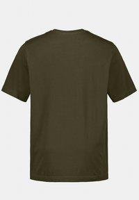 T-shirt verde oliva a maniche corte, con scollo rotondo, realizzato in cotone con una consistenza liscia e taglio dritto, con orli cuciti semplici.