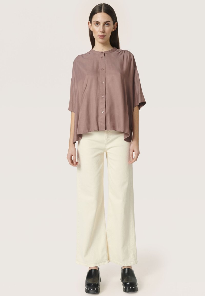 Soaked in Luxury Overhemdblouse bruin Soaked in Luxury Overhemdblouse bruin
