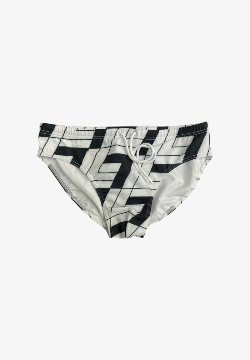 Slip da bagno bianco e nero con un motivo geometrico a linee a griglia. Realizzato in tessuto leggero, include una vita con cordino.