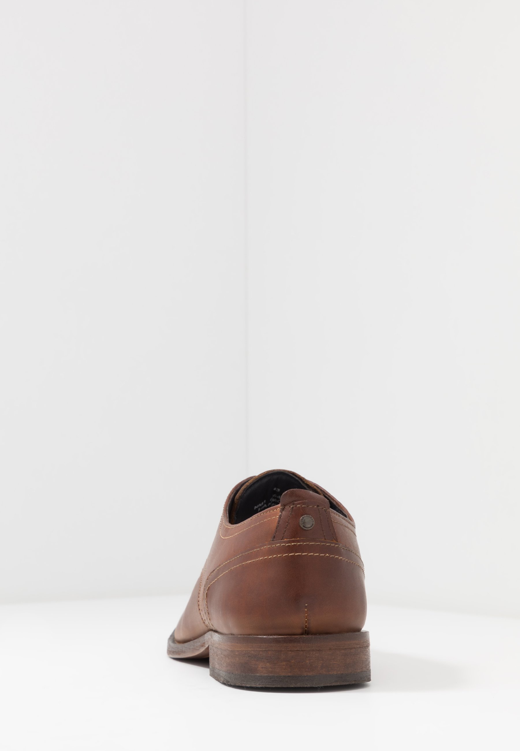 Base London HAMMOND Snøresko burnished tan Zalando.no Base London HAMMOND Snøresko burnished tan Zalando.no