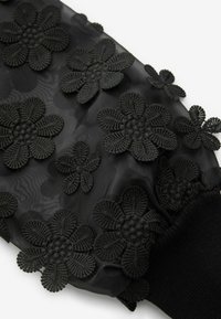 Baker by Ted Baker FLOWER  REGULAR FIT - Kardigán - black