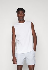 Pier One 2 PACK - Viršus - white