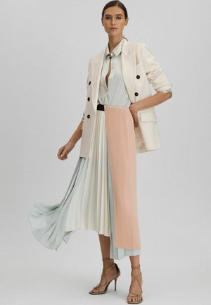 Reiss sukňa v tvare A - pink cream