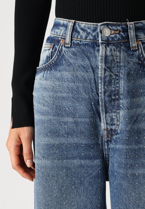 SHELLY - Straight leg jeans2