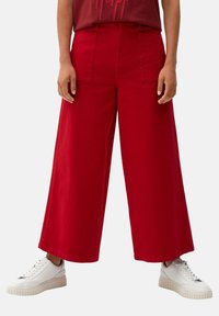 s.Oliver Flared Jeans - rot
