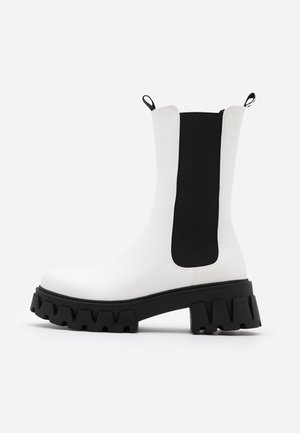 Stivali con plateau - off-white