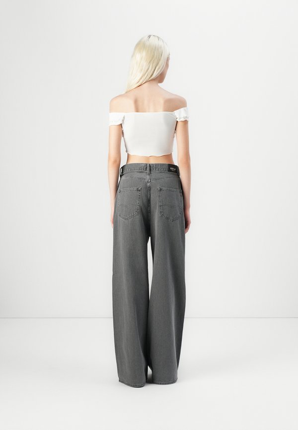 MARGOTT - Relaxed fit jeans4