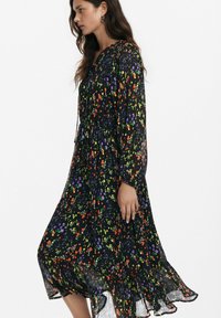 Desigual FLORAL MIDI - Vestito casual - black
