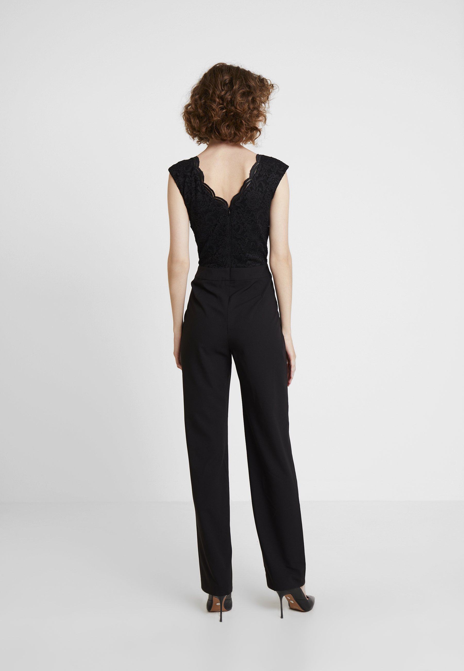 Swing Jumpsuit schwarz Zalando.no Swing Jumpsuit - schwarz