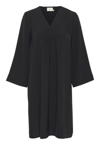 Robe noire, col en V, manches trois-quarts, plis à l'avant, en tissu lisse, longueur au genou, design minimaliste, sans motifs ni ornements.