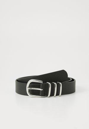 Black leather belt with a textured finish, featuring a silver metal buckle and three adjustment loops. Simple and functional design.