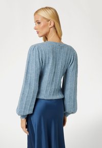 Guess - Sweter