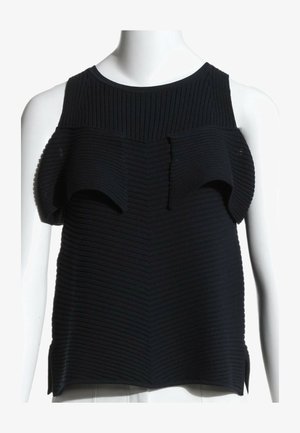 Fendi, Débardeur