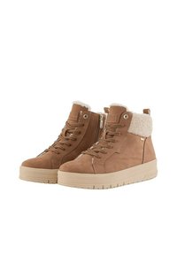 Braune Wildleder-Hochschuh-Sneaker mit einem flauschigen Kragen, Schnürung auf der Vorderseite, seitlichem Reißverschluss und einer strukturierten, beigen Profilsohle. Verfügt über minimale Akzente.