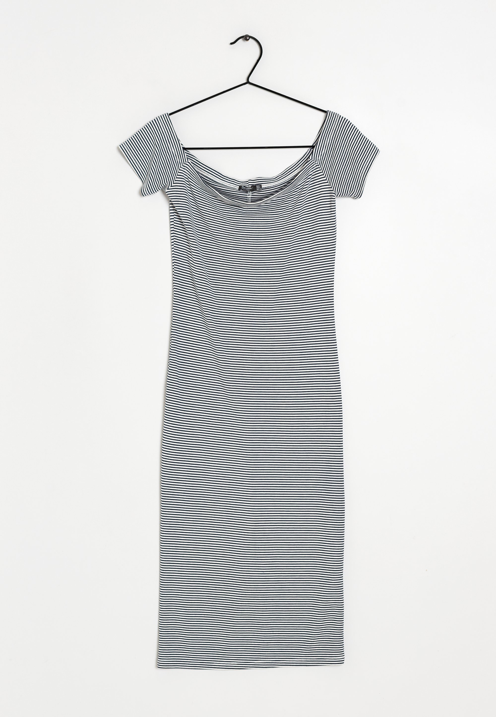 Bershka Day dress - black - (Pre-owned) - Zalando Bershka Day dress - black - (Pre-owned) - Zalando