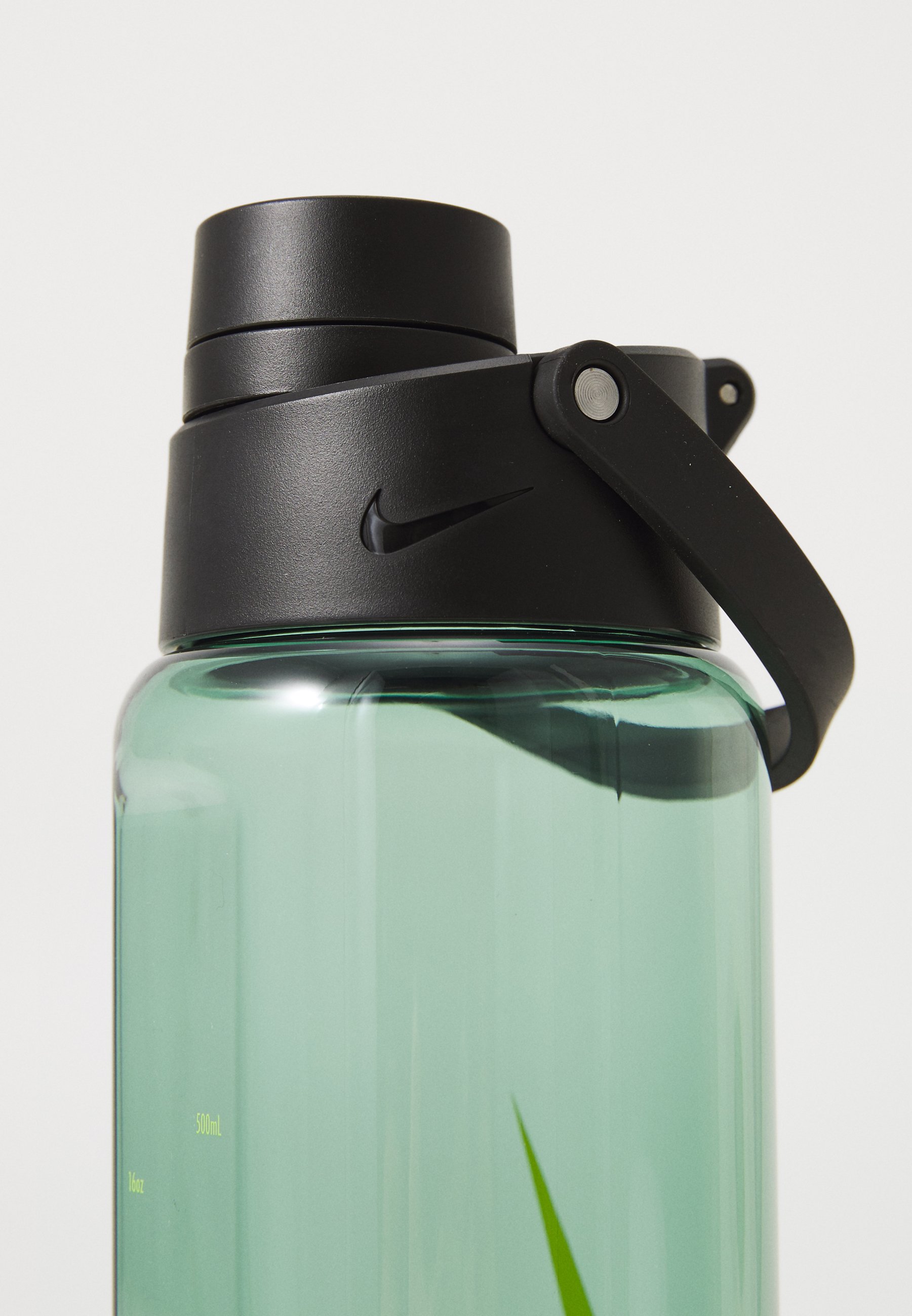 teal nike drink bottle