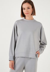 LOOSE FIT - Sweater - grey