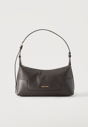 Petit sac à main en cuir noir avec une anse courte et un logo Michael Kors doré centré sur le devant.