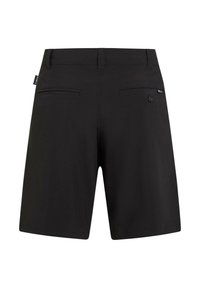 Čierne šortky z hladkej tkaniny, so dvoma zadnými vreckami uzatvárateľnými na gombíky a čistým, klasickým dizajnom.